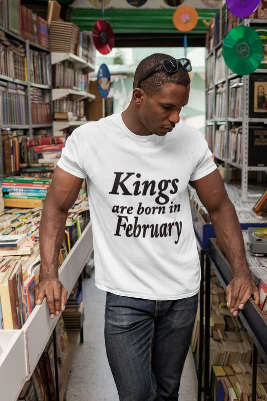 KINGS ARE BORN IN FEBRUARY MEN'S T-SHIRT Pictures Forever
