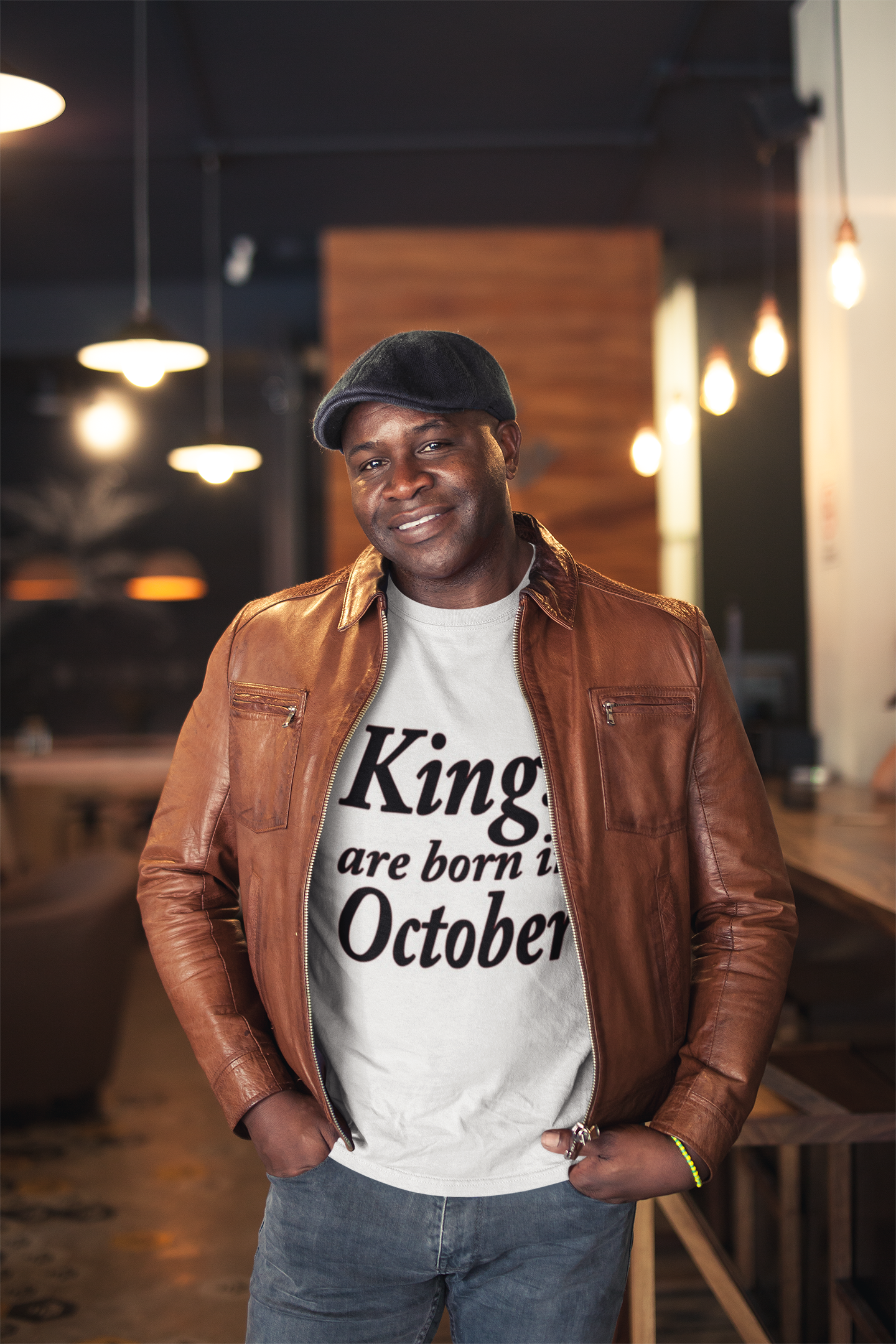 KINGS ARE BORN IN OCTOBER MEN'S T-SHIRT Pictures Forever
