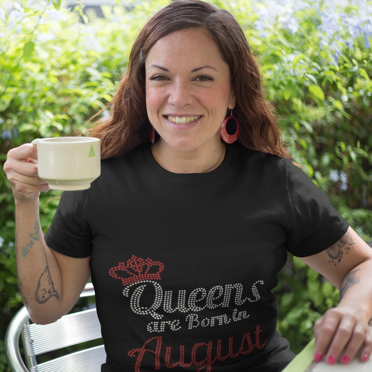 QUEENS ARE BOARN IN AUGUST WOMEN'S T-SHIRT Pictures Forever